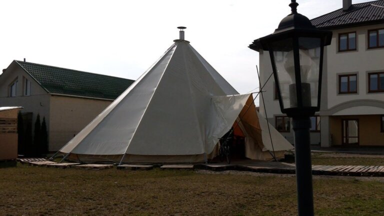 На Львівщині працює веганська польова кухня для переселенців