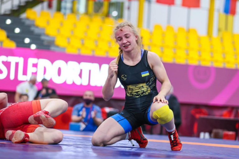 Чернівчанки вибороли медалі під час чемпіонату Європи з вільної боротьби