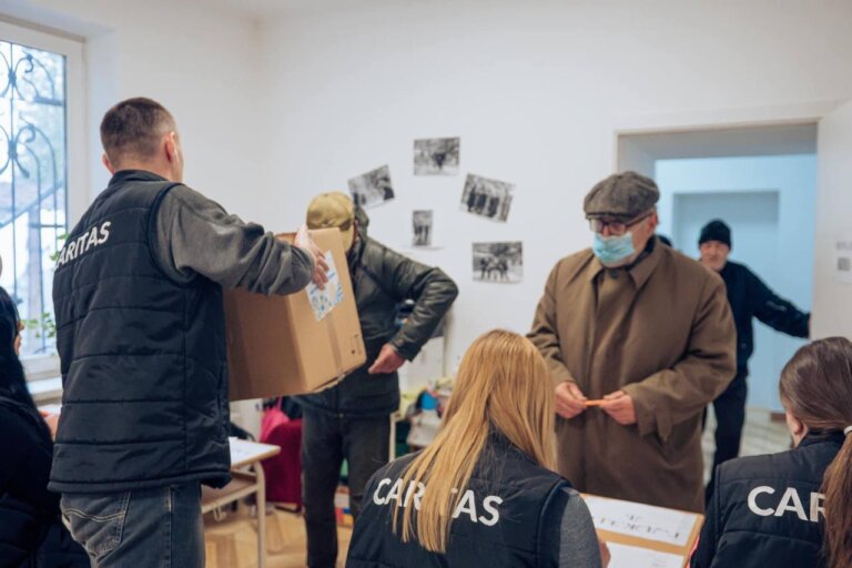 У “Карітас Коломия” можна отримати гуманітарну допомогу