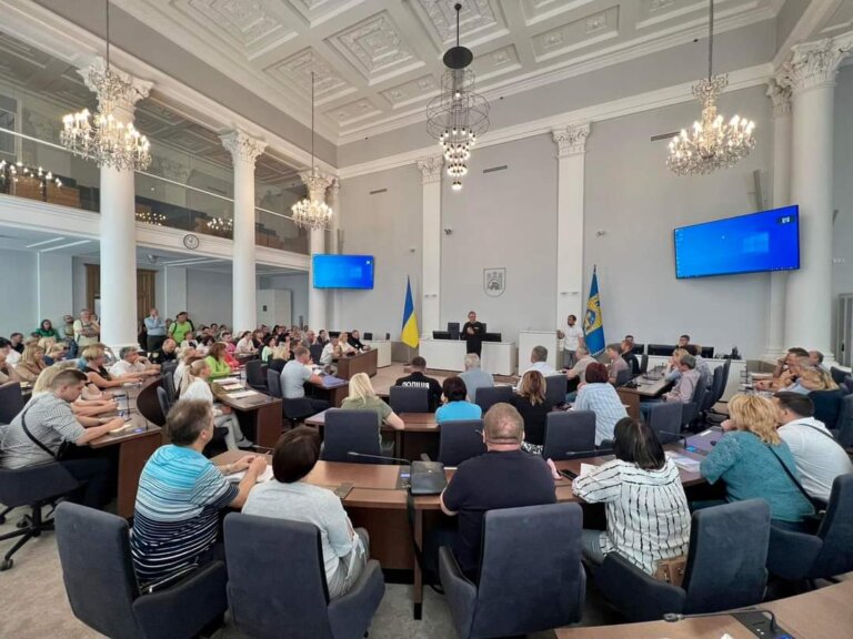 Львів готується приймати евакуйованих мешканців Херсонщини через підрив Каховської ГЕС